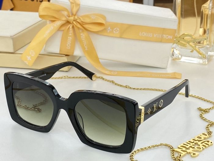 Louis Vuitton Sunglasses Top Quality LVS00711